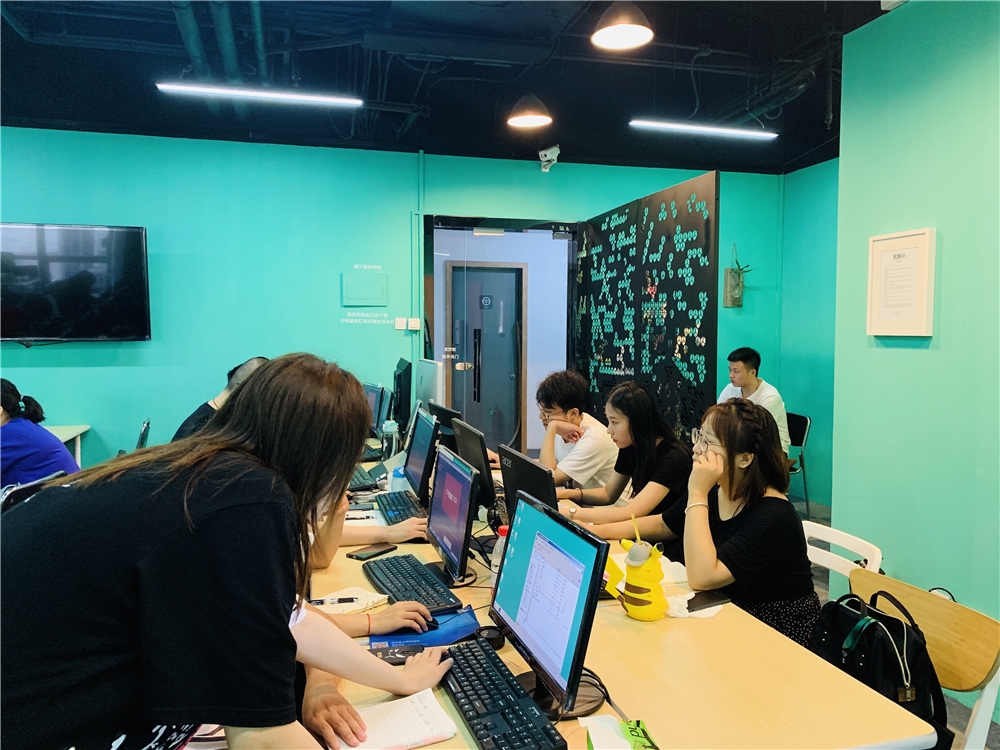 授課現(xiàn)場